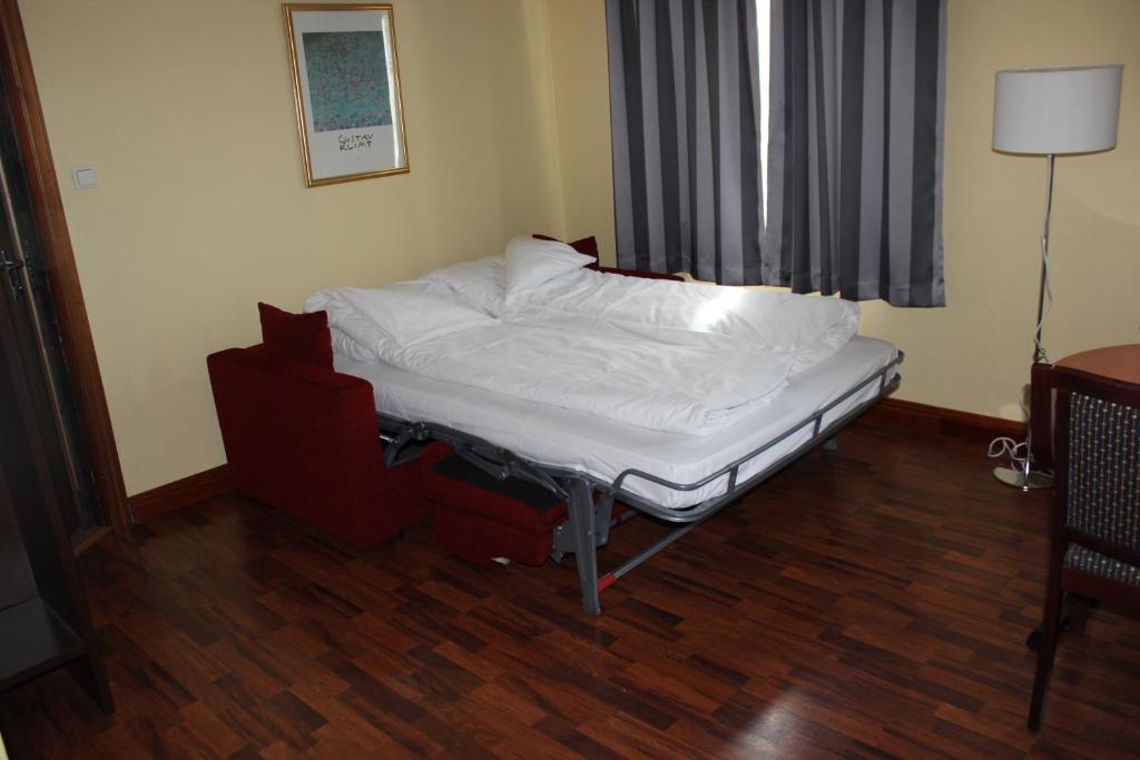 Grand Hotel Stord Room photo
